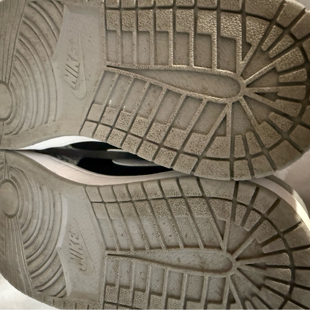EUC Nike Air Jordan 1 Mid SE Elephant Print Men's Size 7.5 Dm1200-016 - Picture 6 of 6